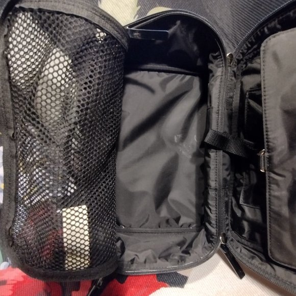 Kate Spade || Mindy Flamingo Dot Medium Cosmetic Case - Picture 10 of 12